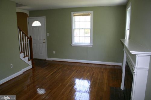 2424 Dexter Ave, Silver Spring MD  20902-4923 exterior