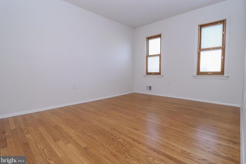 5469 Marlin St, Rockville MD 20853-3608 exterior