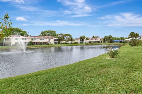 7911 Eastlake Dr, Boca Raton FL  33433-1429 exterior