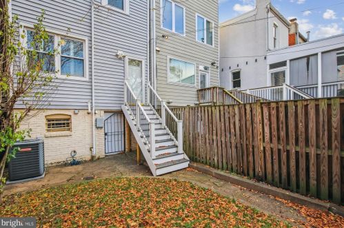 230 F St, Washington DC 20002-4931 exterior