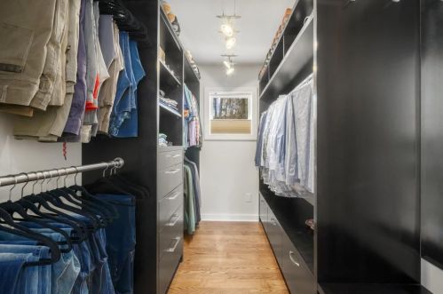 1164 Bonview Ln, Atlanta GA 30324-2903 exterior