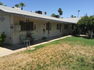 6207 13 Pl, Phoenix AZ  85042-5664 exterior