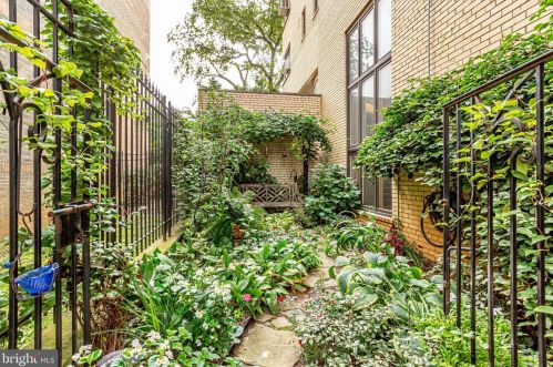 2720 Wisconsin Ave, Washington DC 20007-4655 exterior