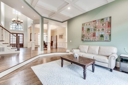 2337 Greenglade Rd, Atlanta GA 30345-3828 exterior