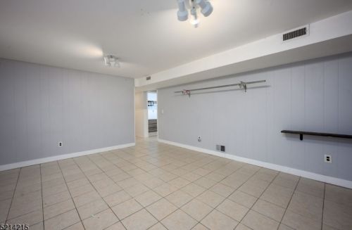 2265 Ludlow St, Rahway NJ 07065-3614 exterior