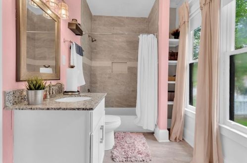 548 Holderness St, Atlanta GA 30310-1750 exterior