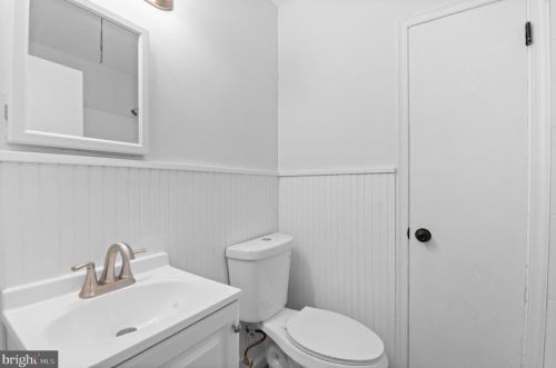 1514 Washington Ave, Chester PA 19015-2741 exterior