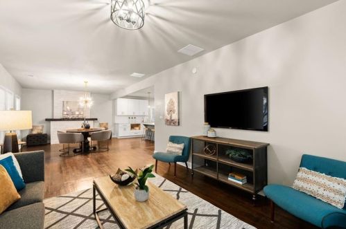 1488 Beecher St, Atlanta GA  30310-2561 exterior