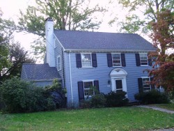 111 Prospect St, Newton, MA 02465-2312