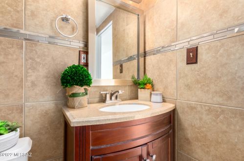 2701 Drexel Rd, Tucson AZ  85746-3821 exterior