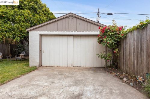 717 Adams, Berkeley CA 94706-1140 exterior