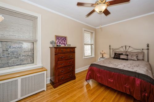 5654 Spaulding Ave, Chicago IL 60651-4139 exterior