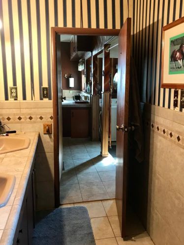 2007 Glenwood Ave, Turlock CA 95380-6237 exterior