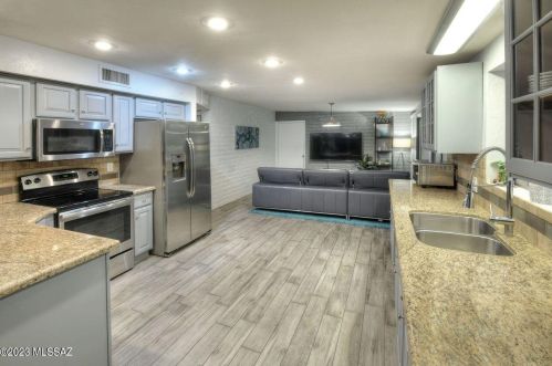 1302 Camino Seco, Tucson AZ 85710-1707 exterior