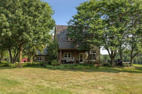 9833 Norell Ave, Stillwater MN  55082-8573 exterior