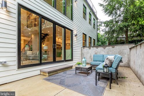 4913 Sherier Pl, Washington DC  20016-3319 exterior