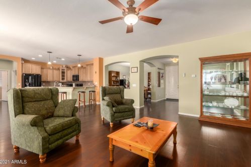 1773 San Carlos Pl, Chandler AZ 85249-2027 exterior