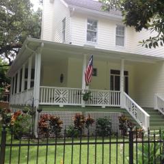 5615 Bayshore Blvd, Tampa FL  33611-4726 exterior