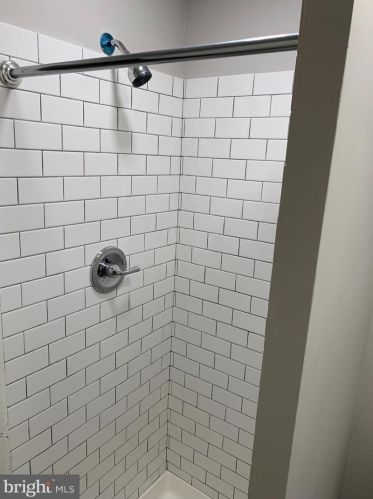 1904 2nd St, Philadelphia PA 19122-1939 exterior