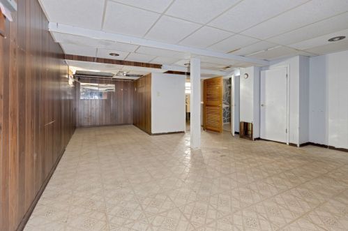 9210 Justine St, Chicago IL 60620-5037 exterior