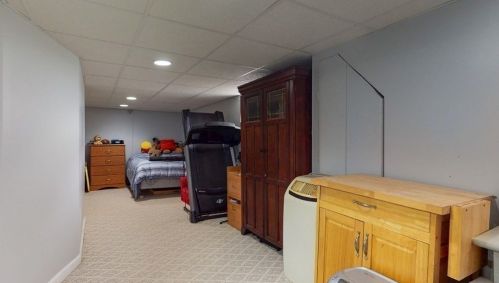 48 Proctor St, Worcester MA 01606-2729 exterior