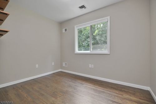 40 Camden Pl, West Milford Lakes NJ  07480-1106 exterior