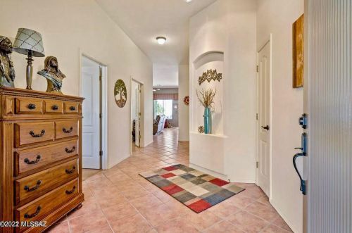 13668 Balancing Rock Dr, Tucson AZ 85755-5709 exterior