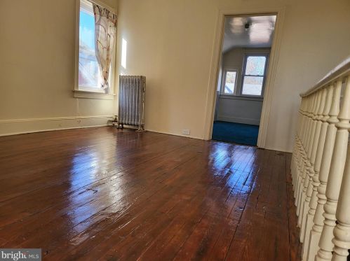 151 Hoffman Ave, Trenton NJ 08618-4007 exterior