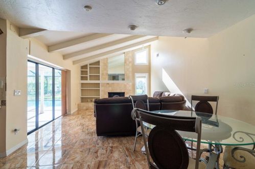 4302 Middle Lk Dr, Tampa FL 33624-3411 exterior