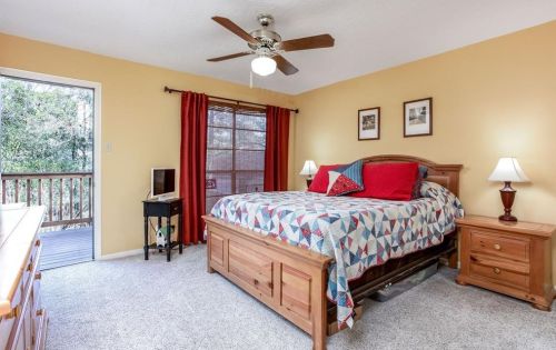 11334 Glenforest Rd, Montgomery TX 77356-5582 exterior