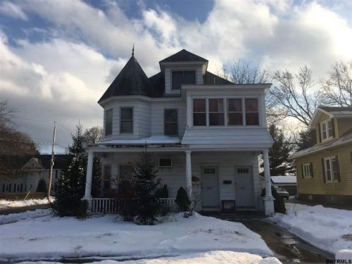 2002 Campbell Ave, Schenectady NY  12306-4128 exterior