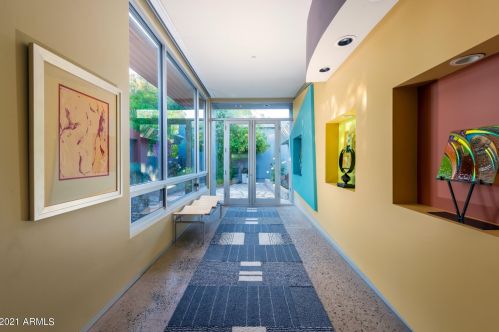 5625 7th Ave, Phoenix AZ 85013-3043 exterior