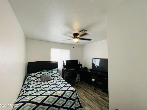 1632 37th Ave, Phoenix AZ  85009-2275 exterior