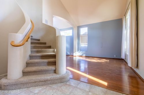 9723 Rock Ridge Ct, Tucson, AZ 85749-7907