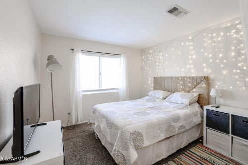 172 Sycamore Pl, Chandler AZ 85286-6820 exterior