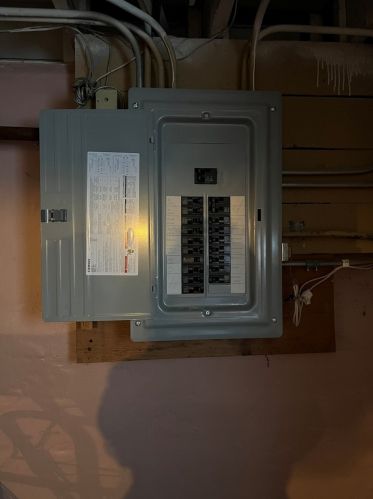 1124 Menard Ave, Chicago IL 60634-1713 exterior