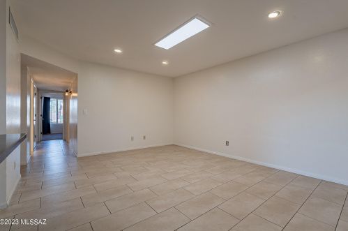 4801 Red Wolf Dr, Tucson AZ  85742-8825 exterior