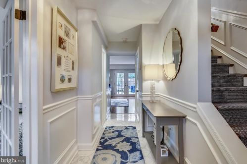 6316 Barrister Pl, Alexandria VA 22307-1214 exterior