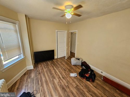 36 Maple Ave, Trenton NJ 08618-3401 exterior