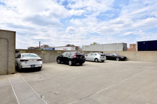 1550 Blue Island Ave, Chicago IL 60608-2864 exterior