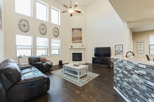 5415 Little Creek Ct, Fulshear TX 77441-1491 exterior