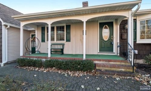 60 Railroad Ave, Mahwah, NJ 07430-1234