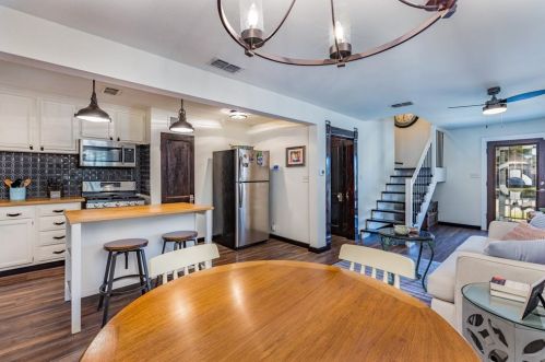 1531 Woodard St, Denison TX 75020-3140 exterior