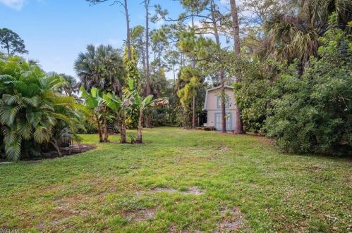 1341 17 St, Naples FL 34117-3308 exterior