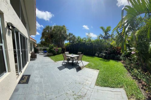 2086 52nd St, Boca Raton FL  33496-3447 exterior