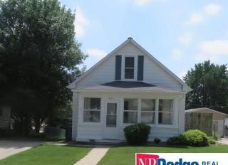 3821 Castelar St, Omaha NE  68105-3017 exterior