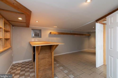 23 Ridgeway Ave, Manor PA 19036-1924 exterior