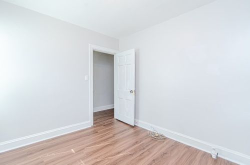 13 Ashwood St, Worcester MA 01604-3831 exterior