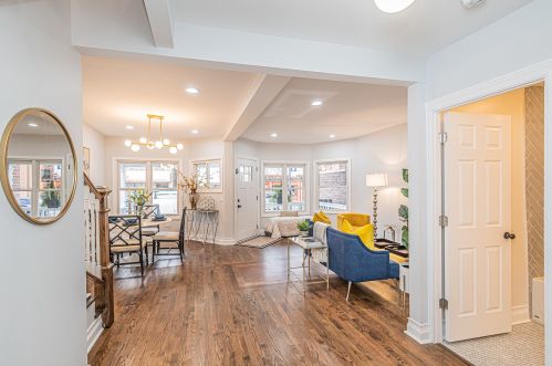 2311 Foster Ave, Chicago IL  60625-1825 exterior