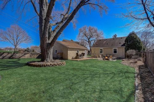 689 Cottage Ave, Saint Paul MN 55117-4103 exterior